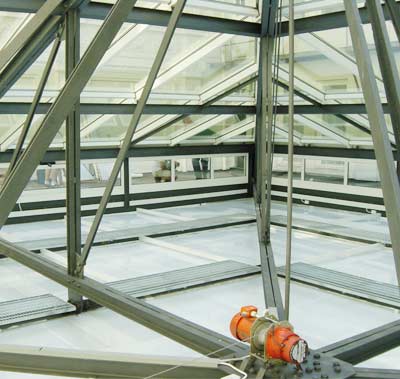 Intallation of the external pyramidal roof